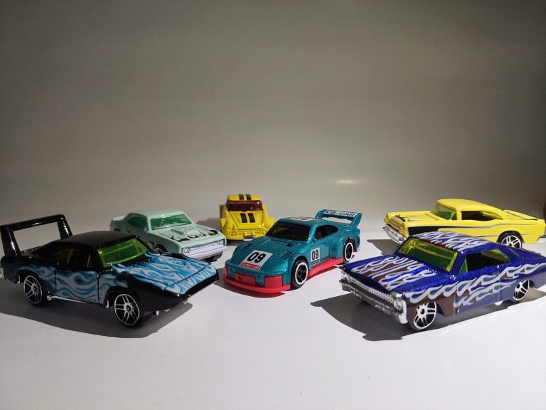 Cum imi dau seama daca o masinuta Hot Wheels este potrivita pentru colectie?